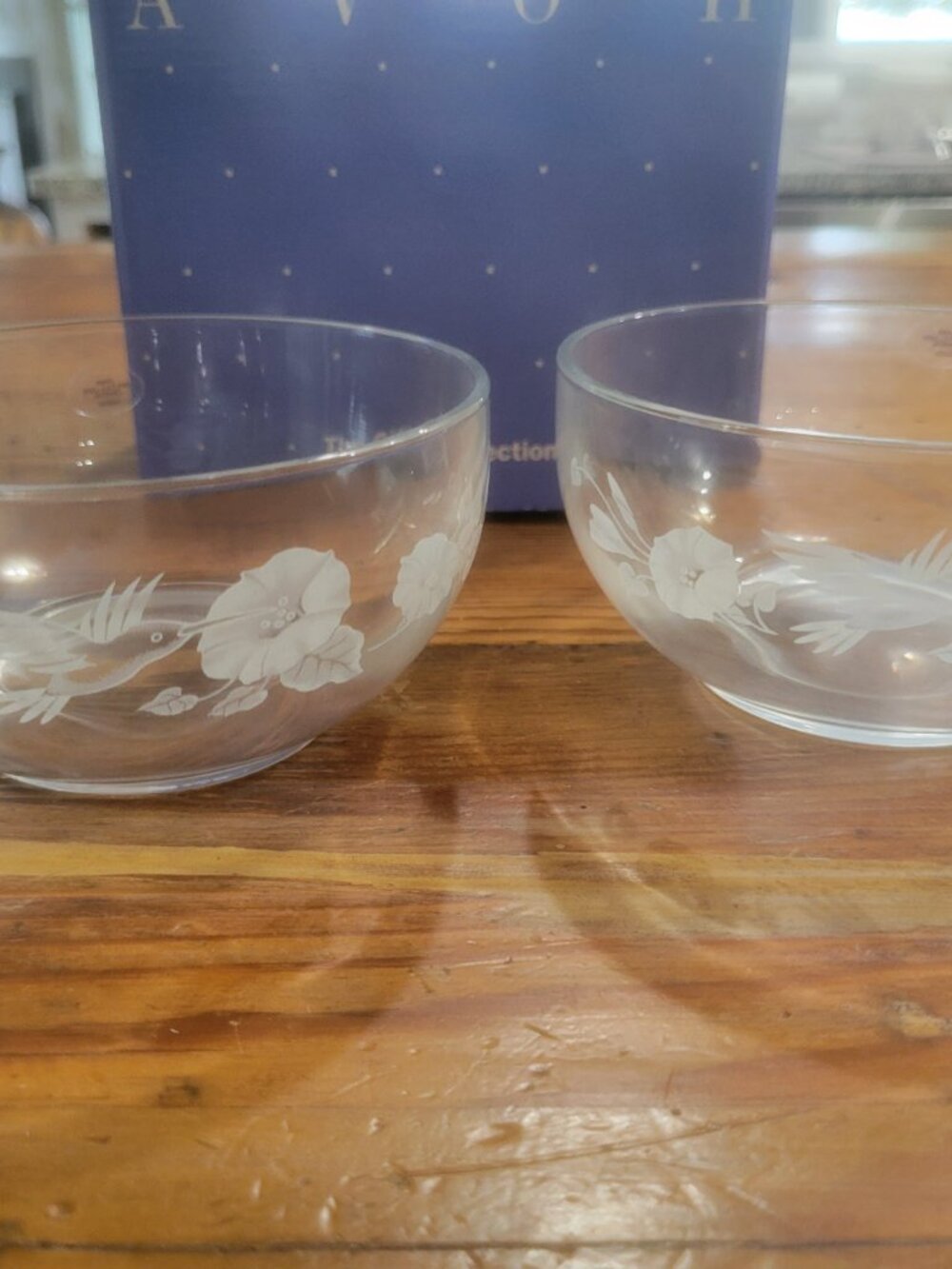 Avon Hummingbird 24% Lead Crystal Dessert Salad Bowls 5" Round Set of 2 Etched